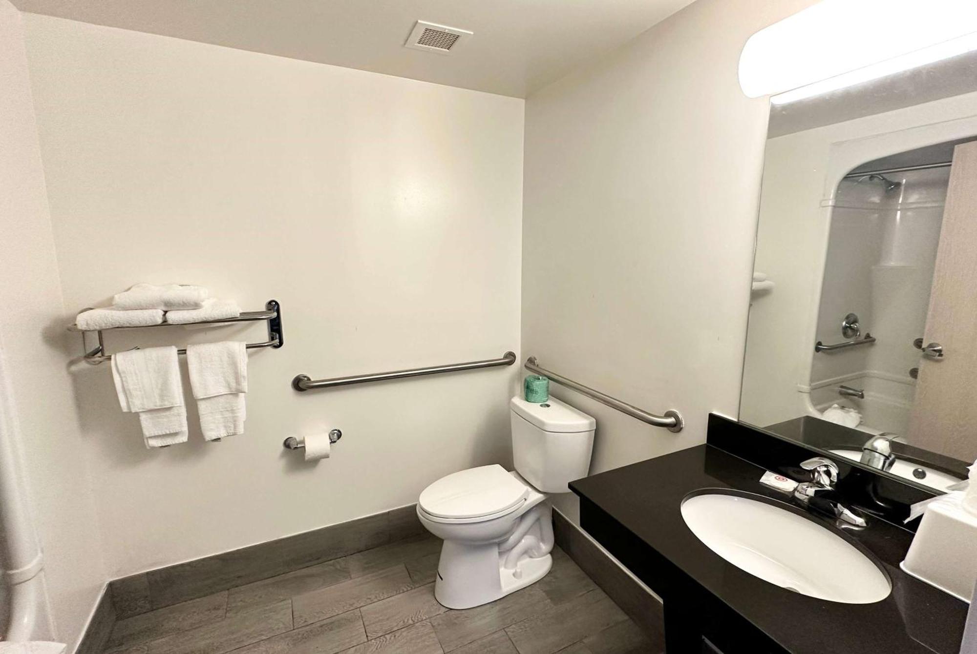 Ramada By Wyndham Lithia Springs Atlanta Otel Dış mekan fotoğraf