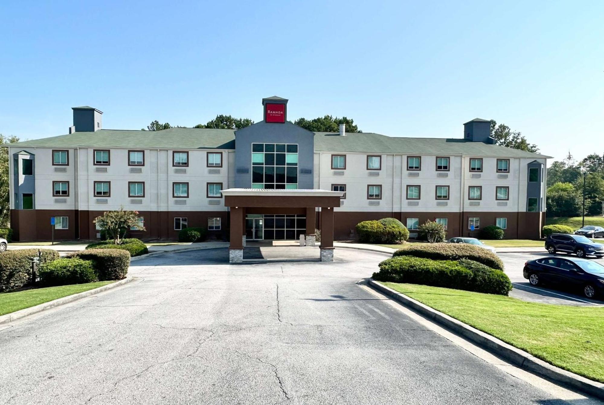 Ramada By Wyndham Lithia Springs Atlanta Otel Dış mekan fotoğraf